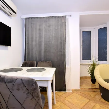 Apartmentrent Кишинів Екстер'єр фото