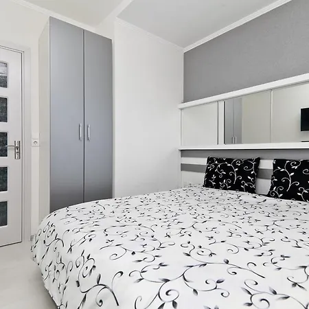Apartmentrent Кишинів Екстер'єр фото